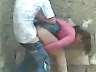 Barbie Stroker សិចស៊ីដាច់ម្រាមជើងអូដ្ឋរបស់នាង