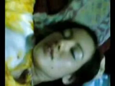 Mommy Michelle Lay Linger Huge Rod របស់ប្តីនាង